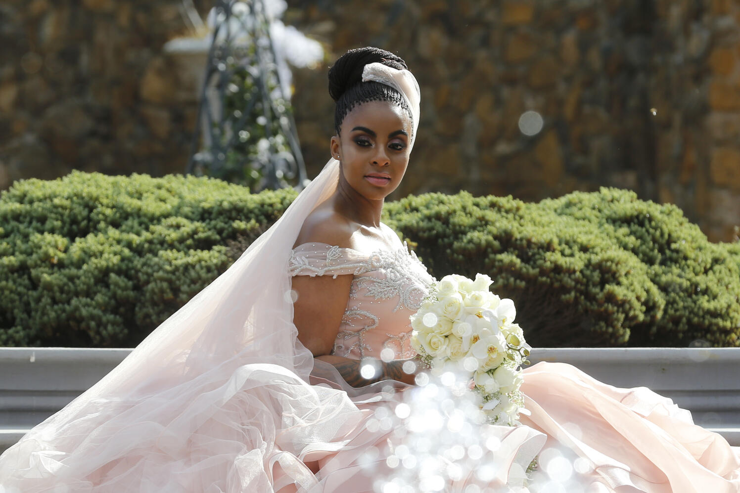 Bridal portrait with bouquet